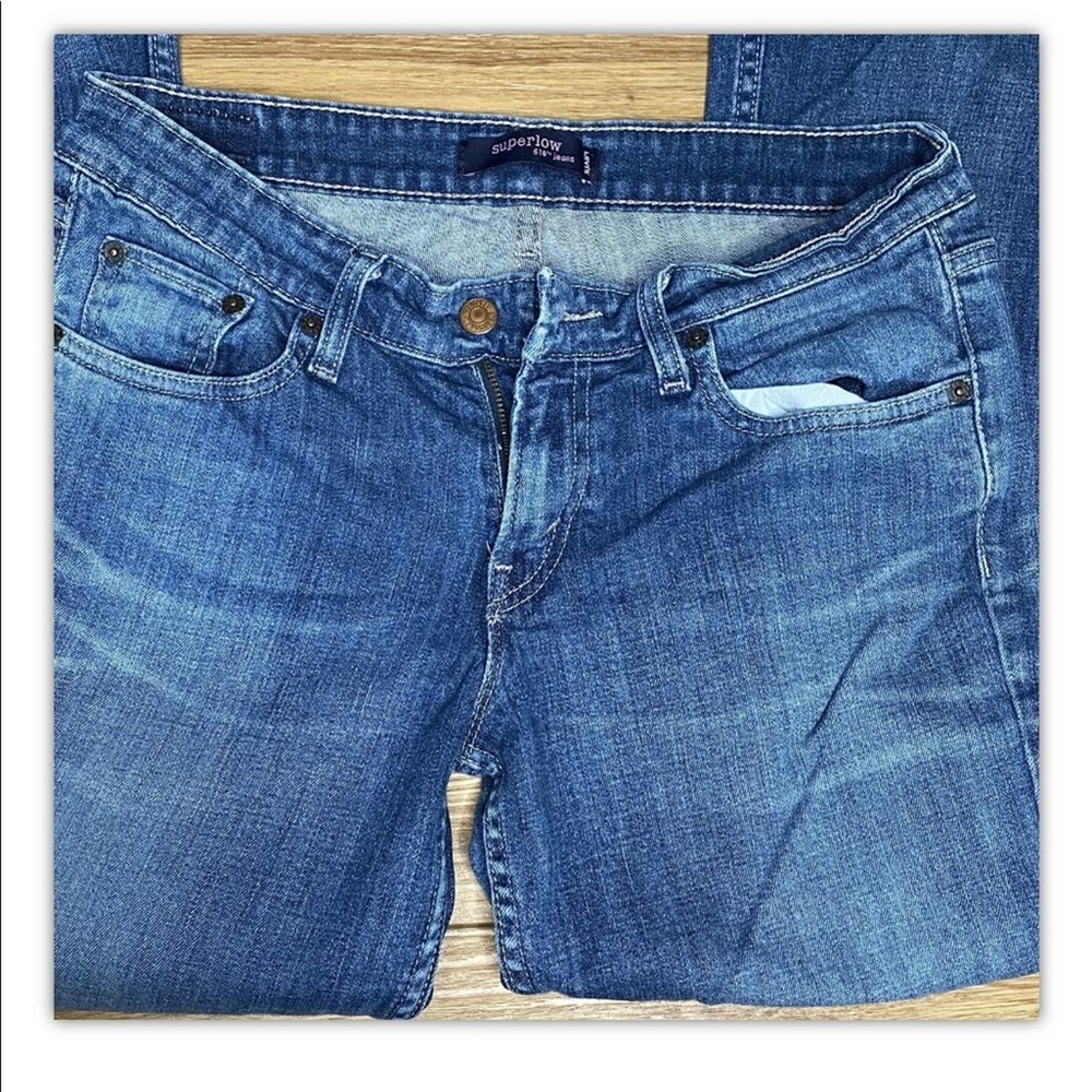 Levi’s Low Rise Blue White Washed Denim Jeans Medium Wash Size 9* - Picture 4 of 5